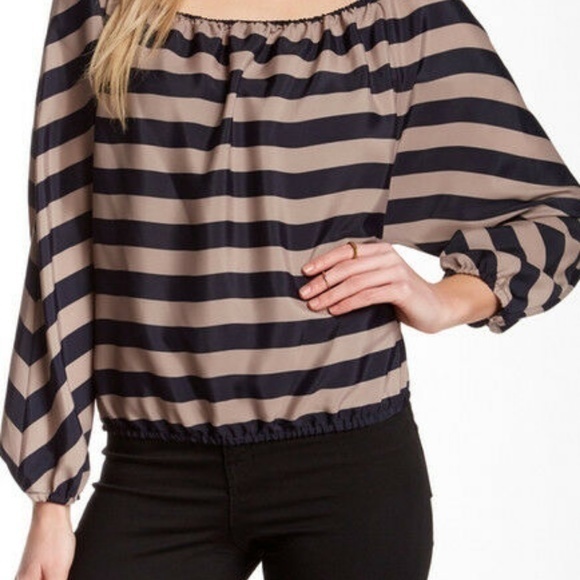 BCBG MAXAZRIA Off The Shoulder Estella Top - Picture 2 of 6
